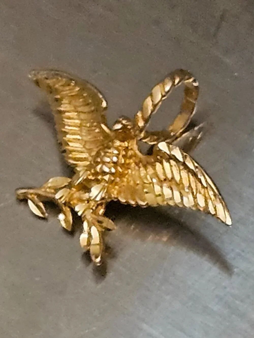 RARE VINTAGE MICHAEL ANTHONY 14k GOLD EAGLE DIAMOND CUT MILITARY CHARM PENDANT